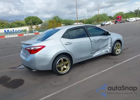 2015 Toyota Corolla S/S Plus/S Premium z USA, uszkodzony, nr VIN 5YFBURHE6FP314669